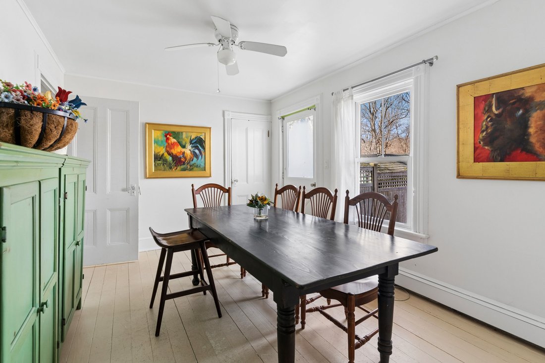 Shelter Island Heights, New York, United States 4 - 17844717
