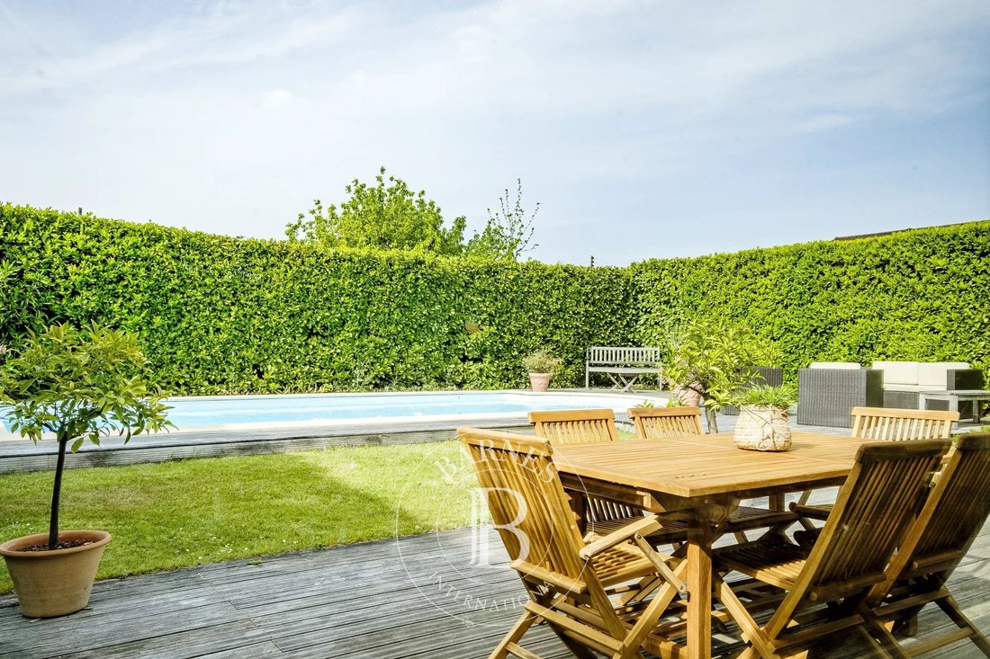 House in Cheneraie-Lavigne, Le Bouscat, France 1 - 17845042