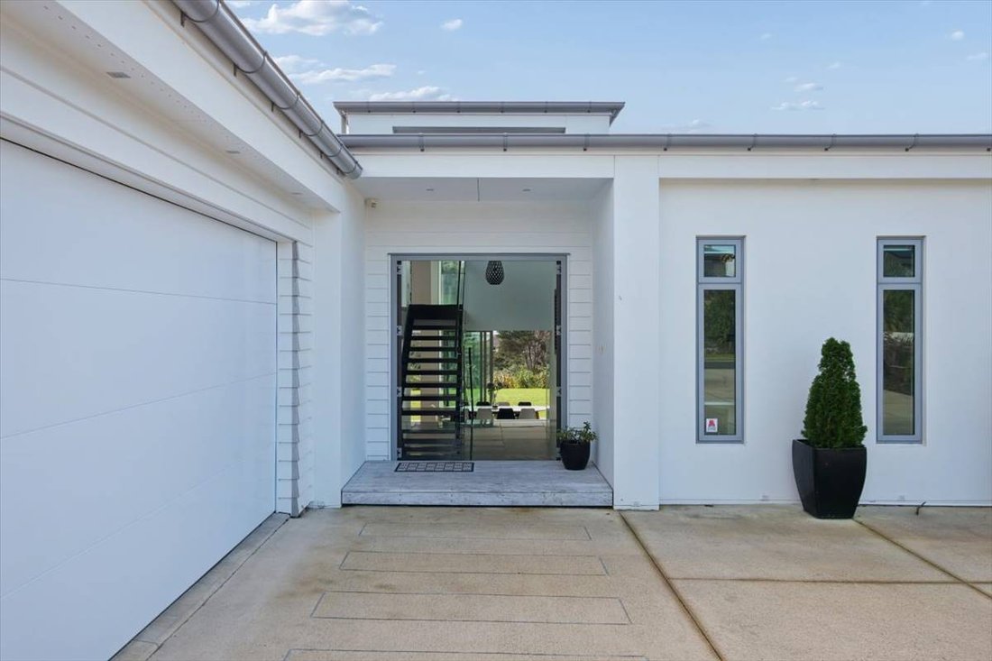 House in Omokoroa, Bay of Plenty, New Zealand 4 - 17847268