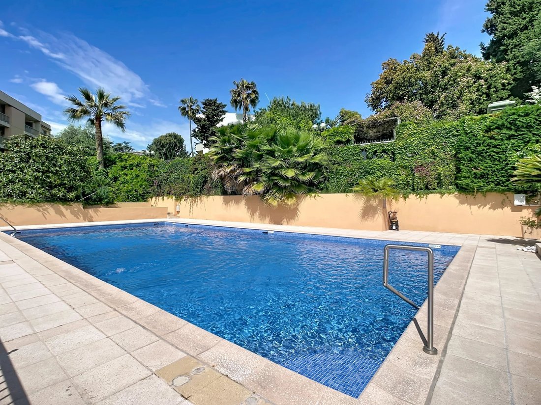 Apartment in Fabron, Nice, France 1 - 17844881