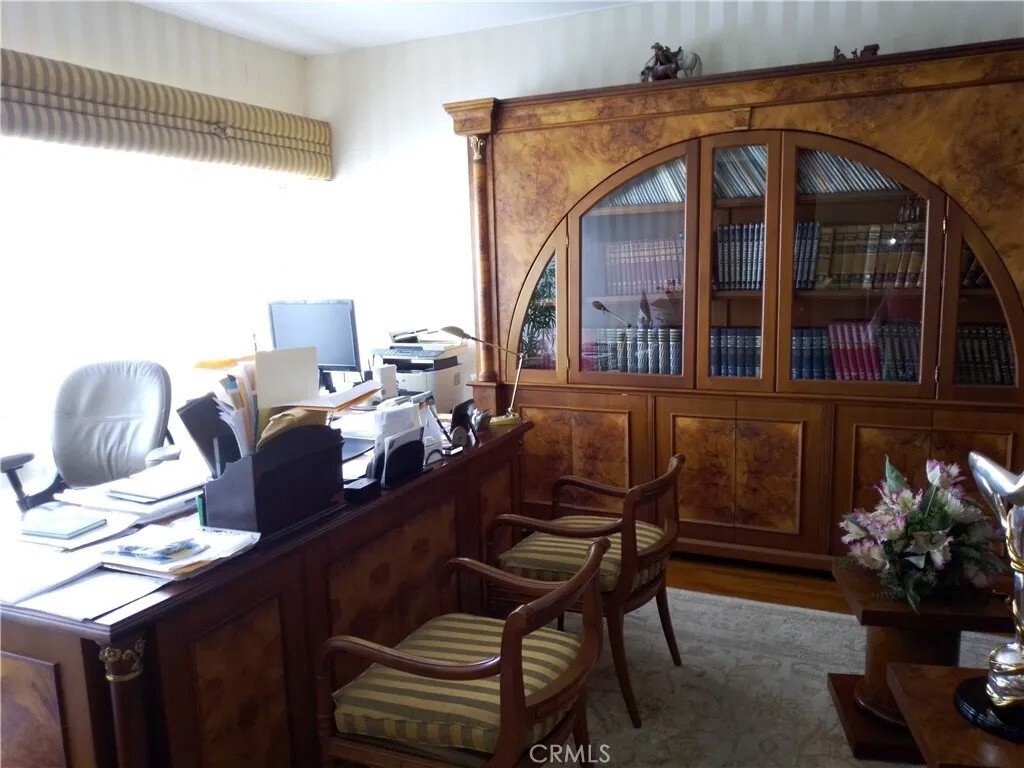Condo in Outside Area (outside U.s.) Foreign Country, CA, United States 5 - 17846639
