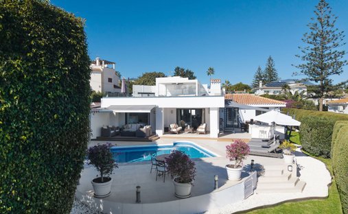 Villa en Nueva Andalucía, Marbella, España 1