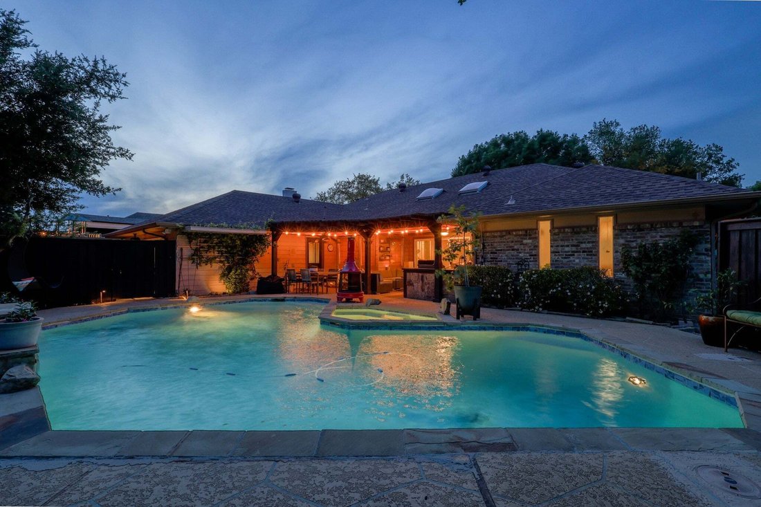 House in Dallas, Texas, United States 2 - 17847413