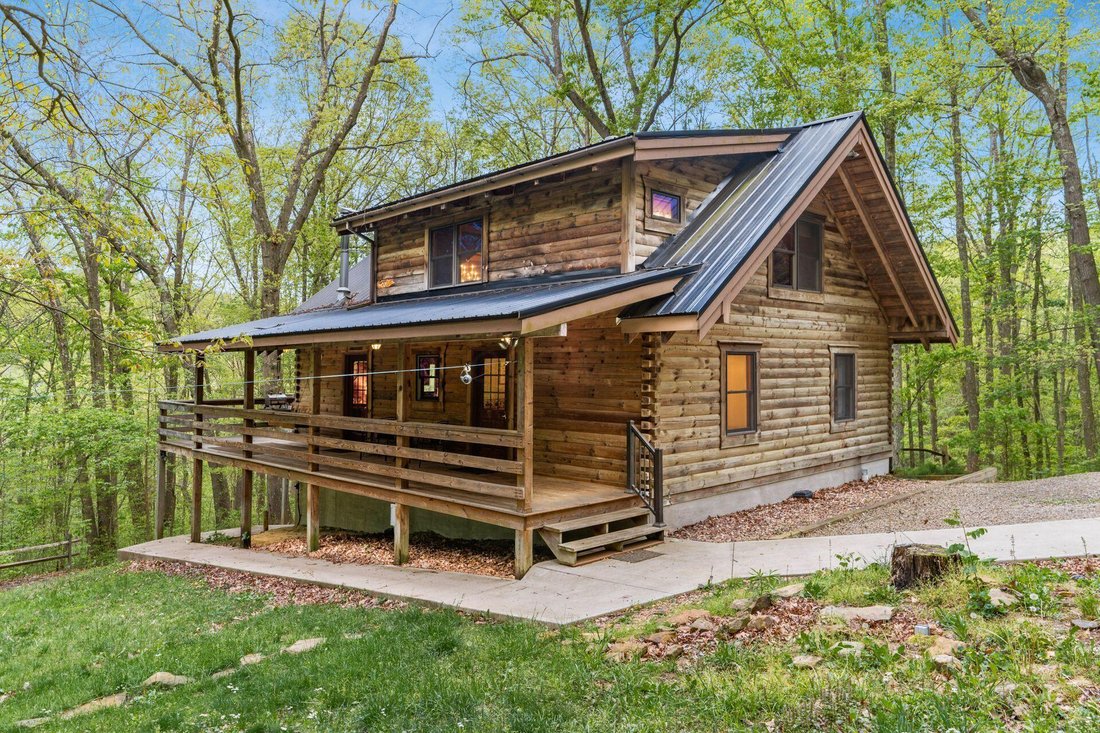House in South Bloomingville, Ohio, United States 1 - 17845738