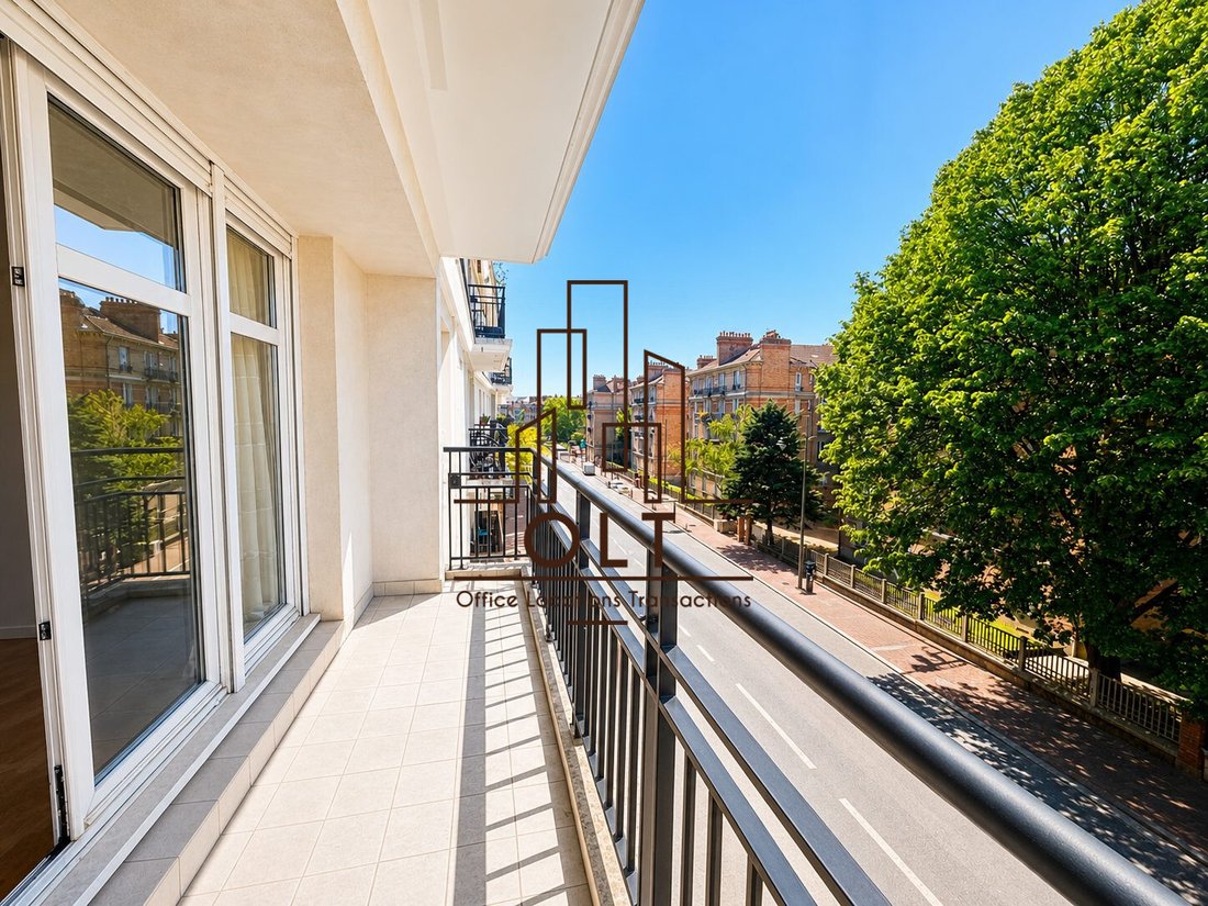 Apartment in Plateau Nord, Suresnes, France 3 - 17849031