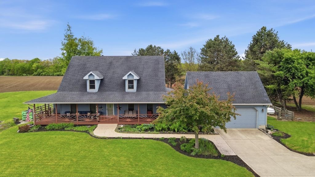 House in West Jefferson, Ohio, United States 1 - 17849081