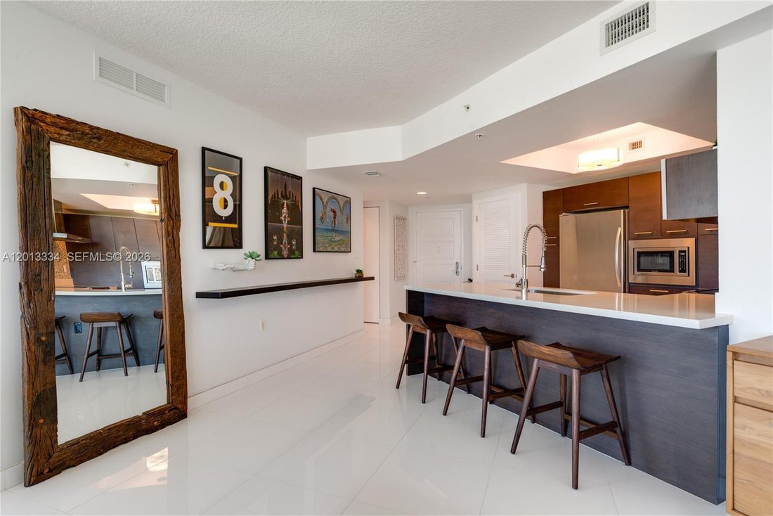 Condo in Sunny Isles Beach, Florida, United States 4 - 17846381
