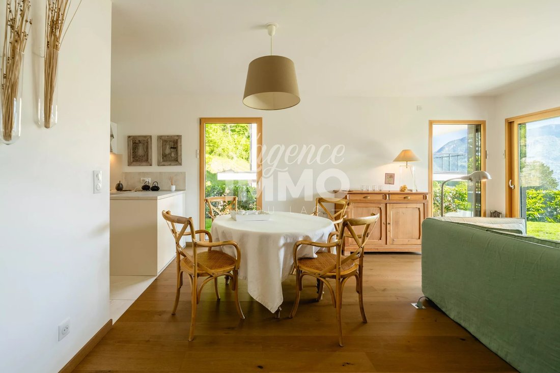 Apartment in Sévrier, Auvergne-Rhône-Alpes, France 4 - 17847820