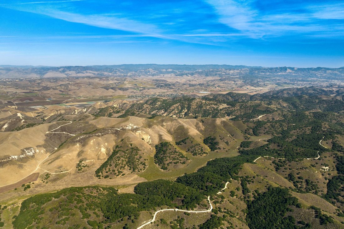 Farm Ranch in Los Alamos, California, United States 1 - 17845716