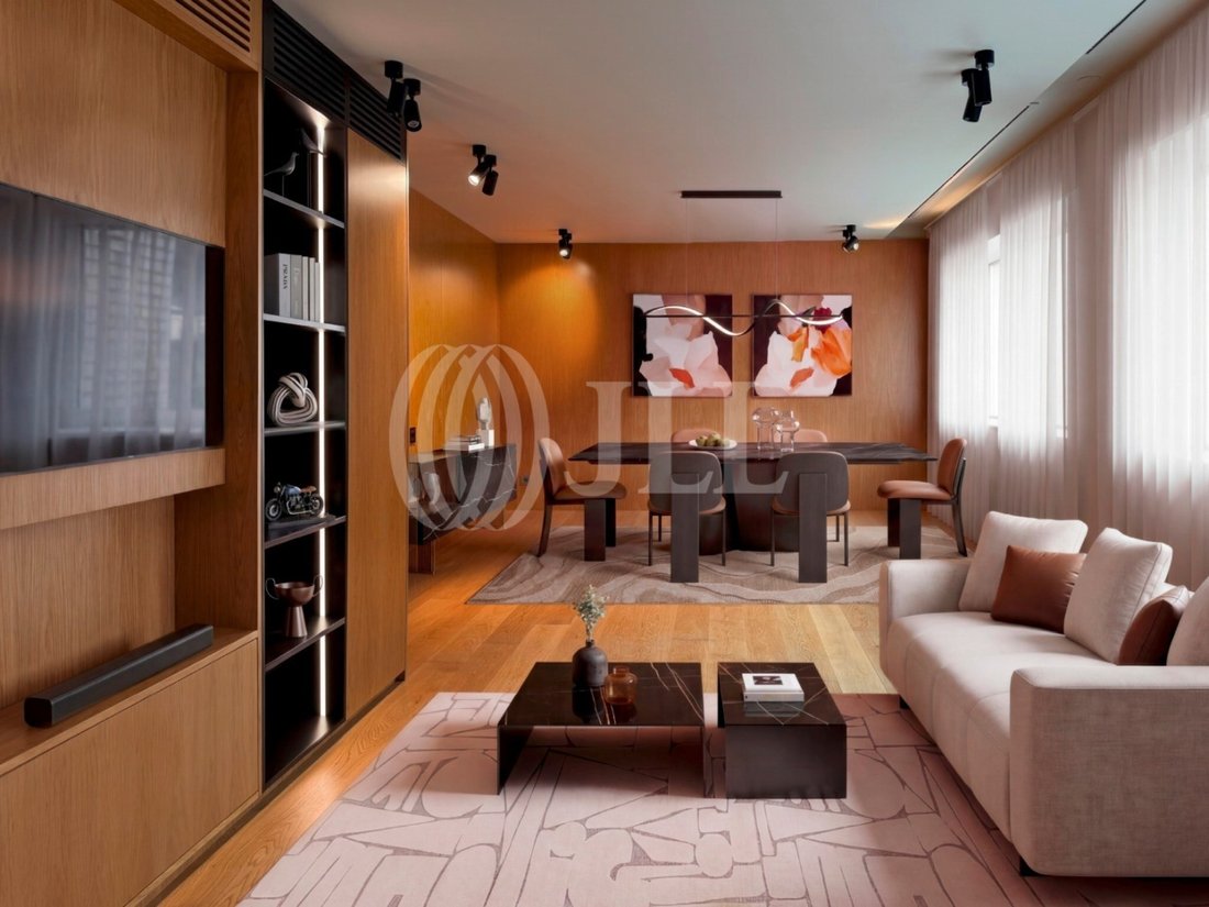 Apartment in Arroios, Lisbon, Portugal 1 - 17848049