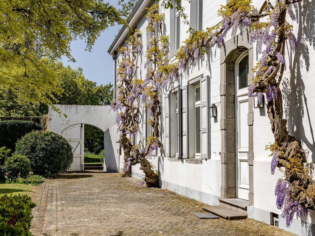 House in Lasne, Wallonia, Belgium 2 - 17847825