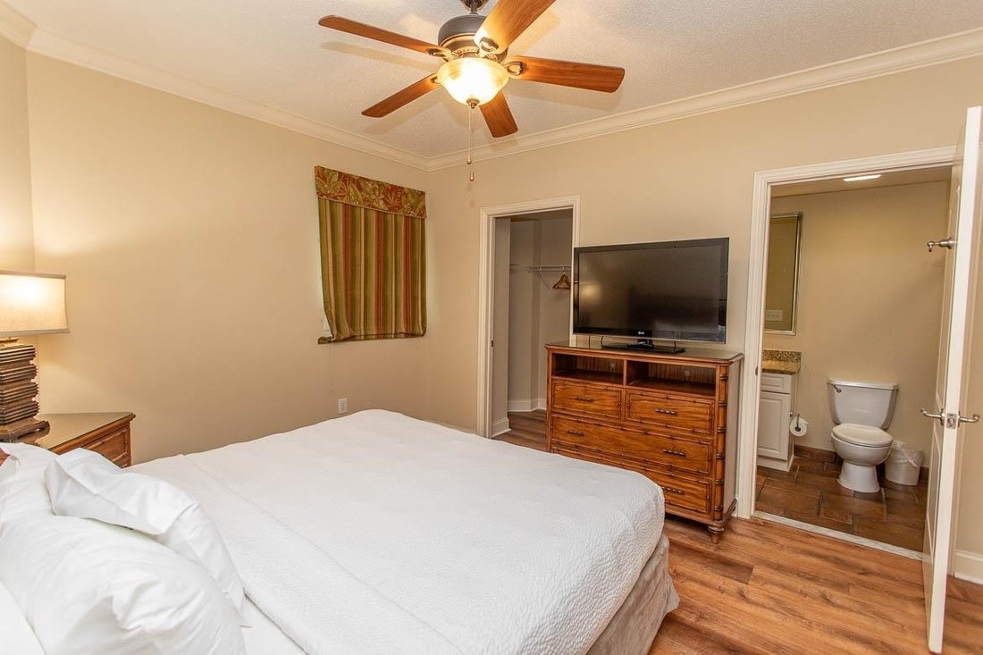 Condo in North Myrtle Beach, South Carolina, United States 4 - 17502174