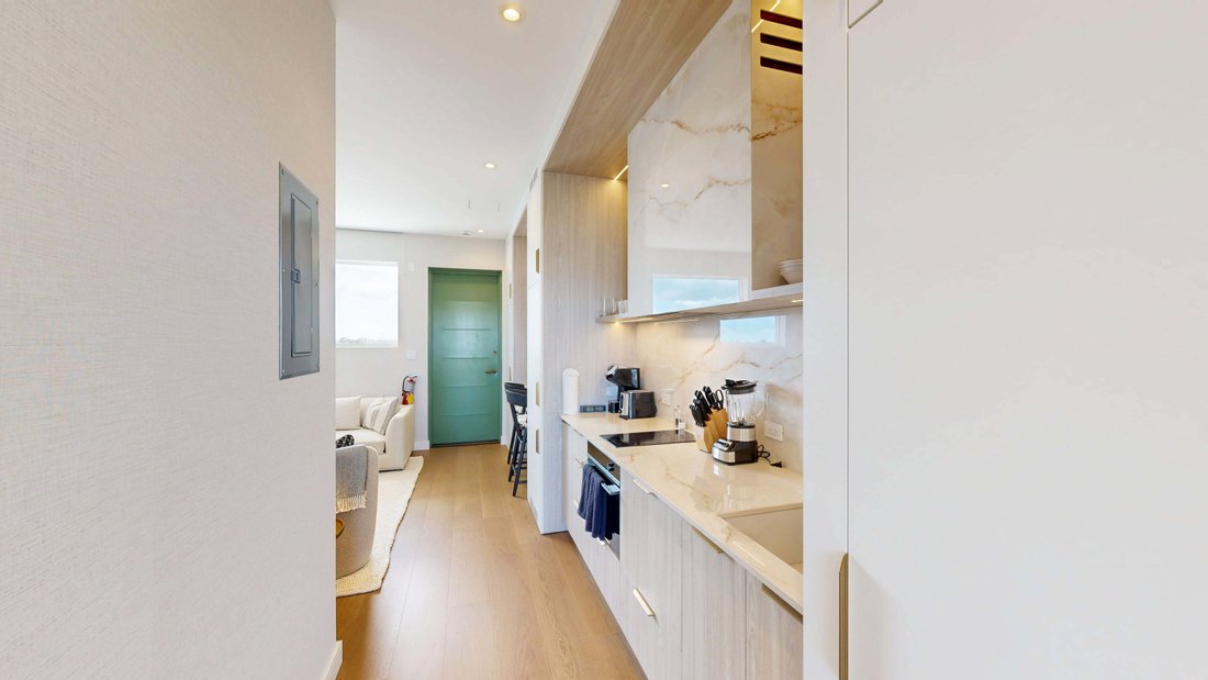 Condo in W Bay Bch North, George Town, Cayman Islands 3 - 17845504