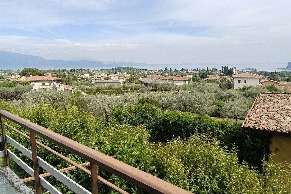 Villa in San Felice del Benaco, Lombardy, Italy 5 - 17843866