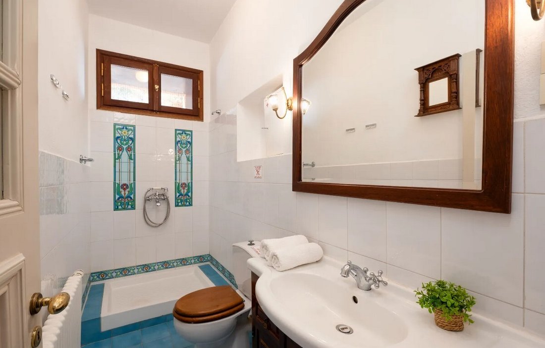 Villa in Community of Agios Nikolaos, Agios Nikolaos, Greece 2 - 17844416