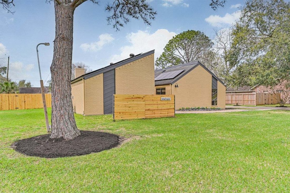 House in Friendswood, Texas, United States 2 - 17691956
