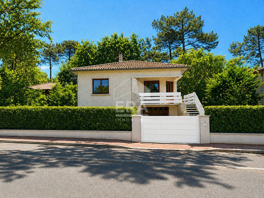 Villa in Le Moulleau-Les Abatilles, Arcachon, France 1 - 15632695