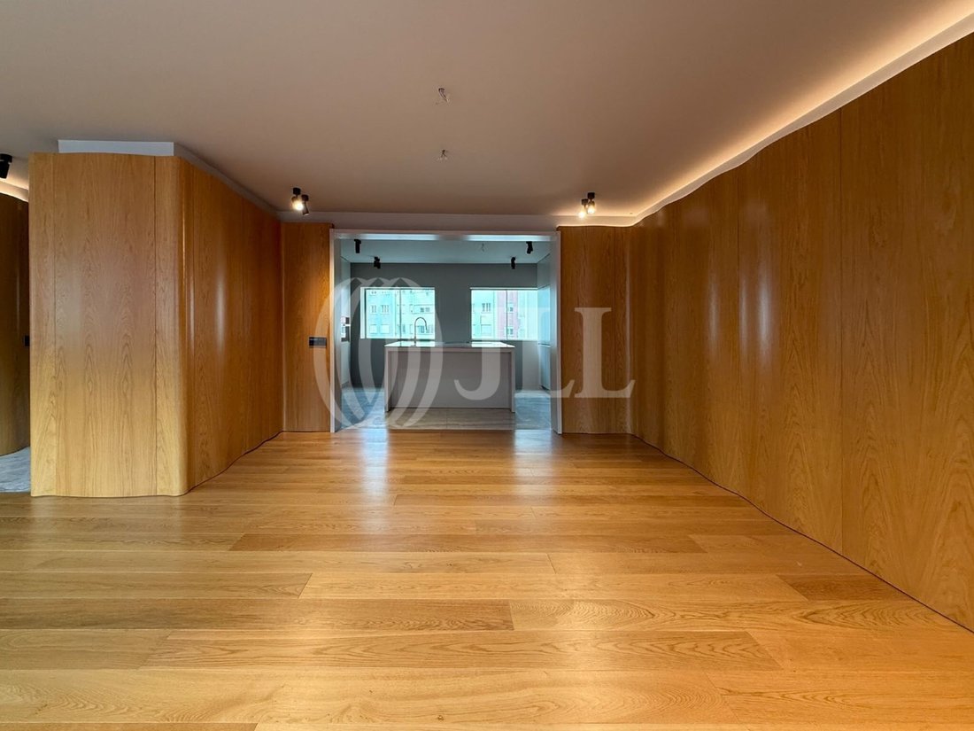 Apartment in Arroios, Lisbon, Portugal 2 - 17848042