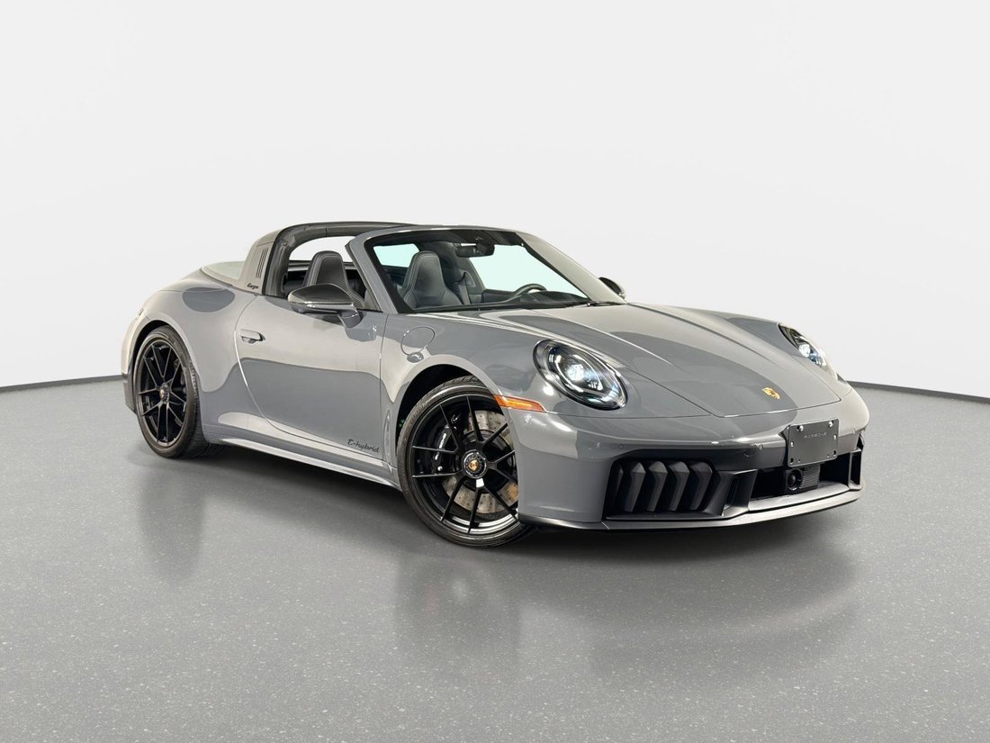Coupe in Pompano Beach, FL, United States 1 - 17365838