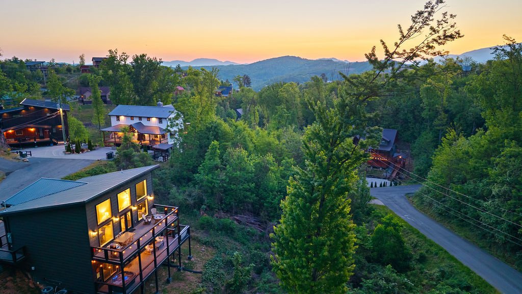 House in Gatlinburg, Tennessee, United States 3 - 16075215