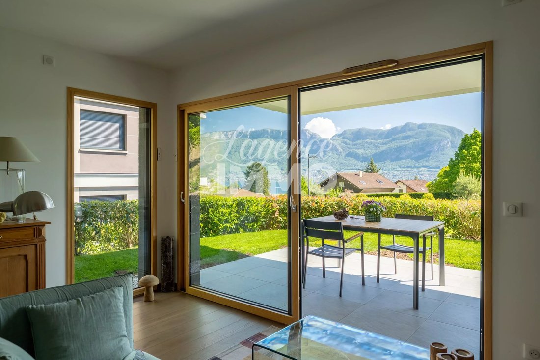 Apartment in Sévrier, Auvergne-Rhône-Alpes, France 2 - 17847820