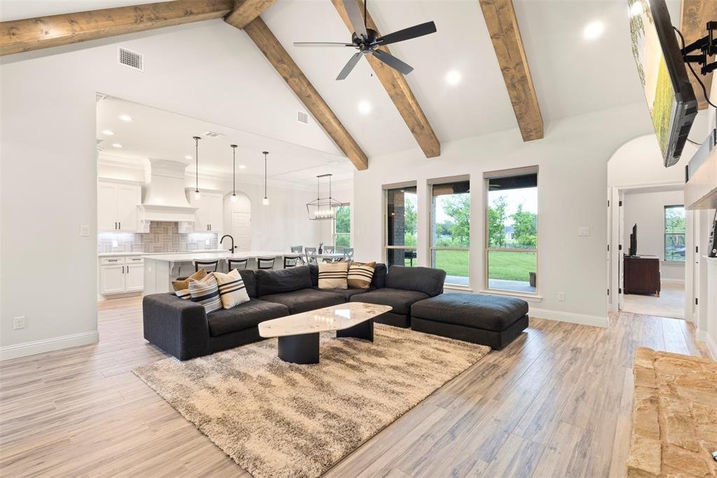 House in Springtown, Texas, United States 5 - 17844346