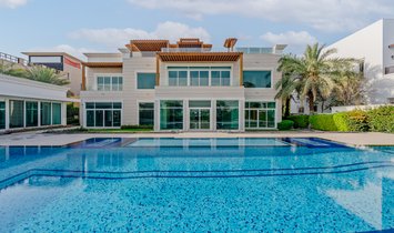 Villa a Emirates Hills, Emirato di Dubai, Emirati Arabi Uniti 2
