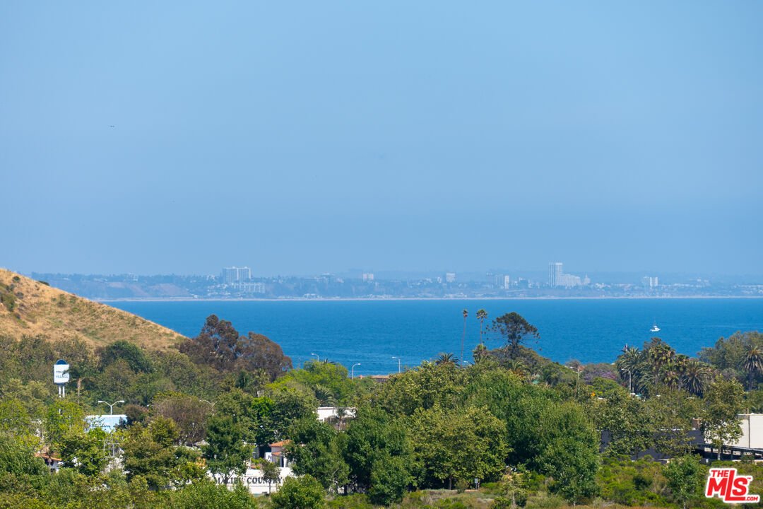 Condo in Malibu, California, United States 2 - 17360277