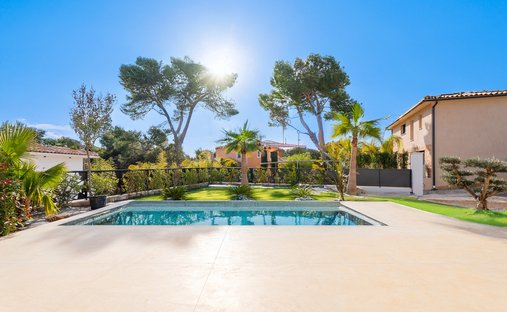 House in Nord, Sanary-sur-Mer, France 1
