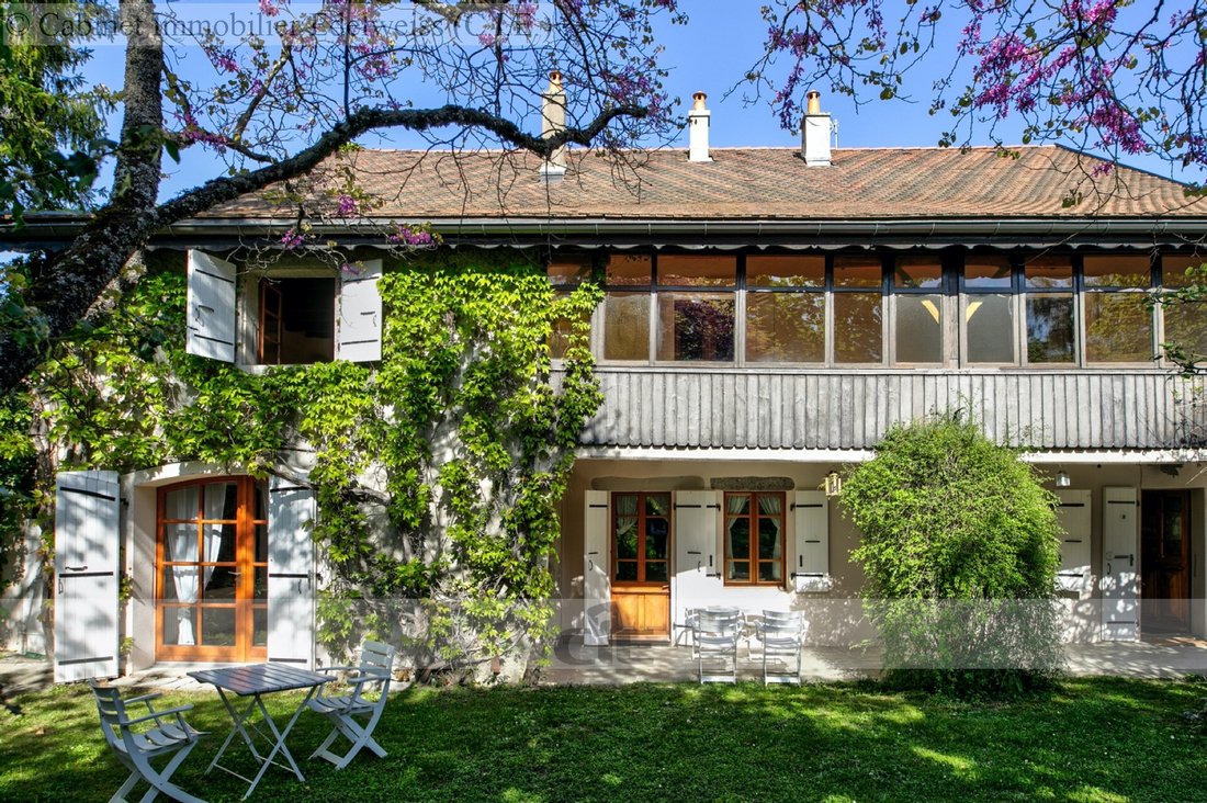 House in Archamps, Auvergne-Rhône-Alpes, France 1 - 16257922
