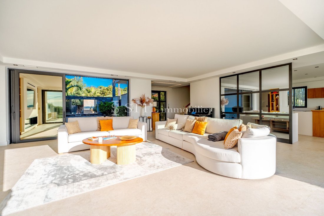 Villa in Ville-Les Saquedes-Le Bouillonnet, Sainte-Maxime, France 5 - 17844429