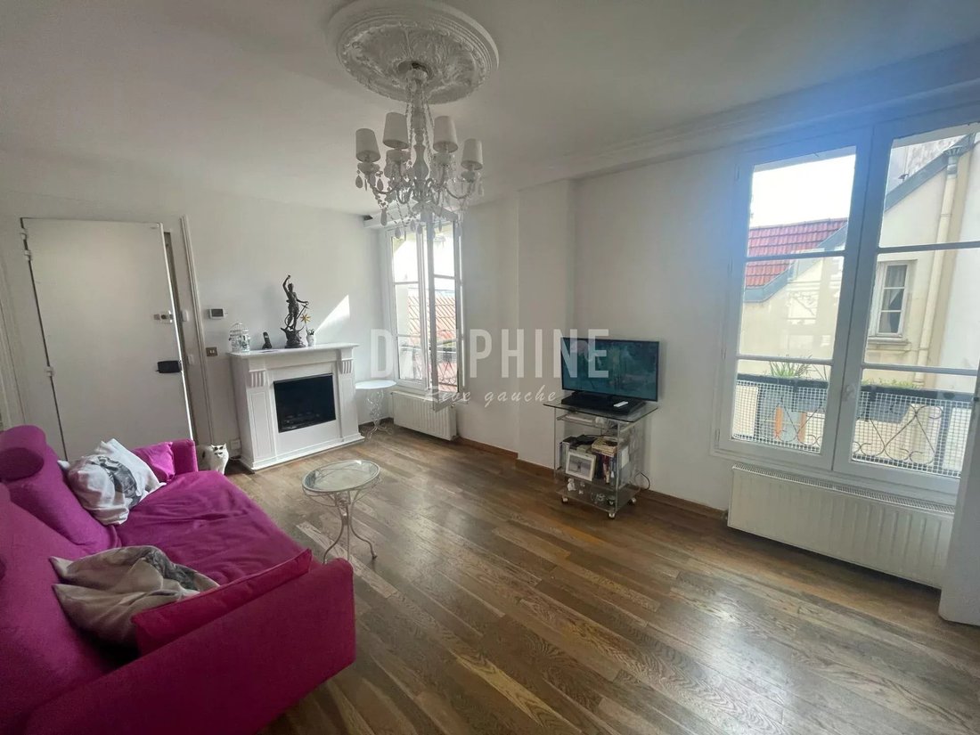 Apartment in Saint Thomas d'Aquin, Paris 7e Arrondissement, Paris 2 - 17845125