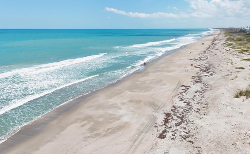Condo in Cocoa Beach, Florida, United States 1