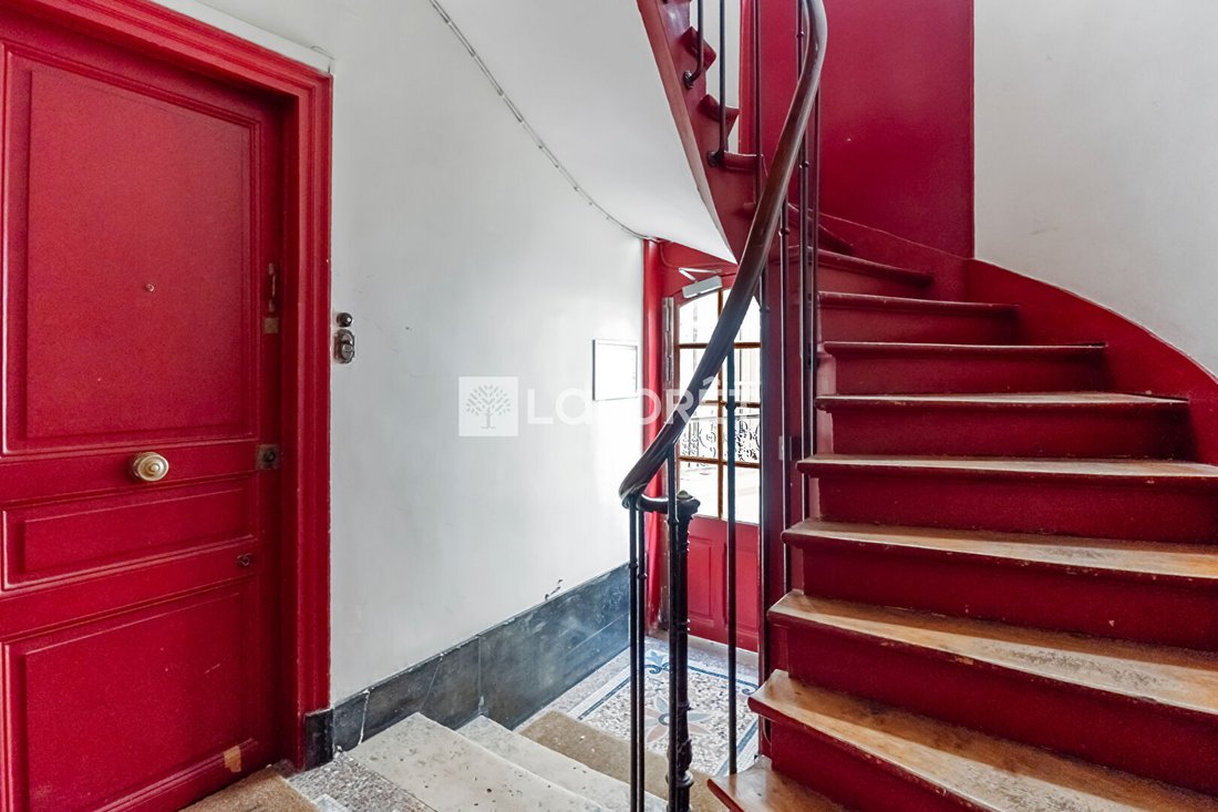 Apartment in La Fourche-Guy Môquet, Paris 17e Arrondissement, Paris 4 - 17844783