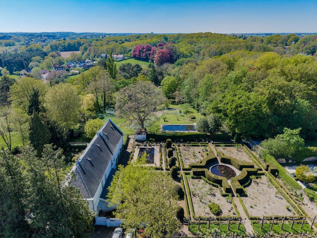 House in Lasne, Wallonia, Belgium 3 - 17847825