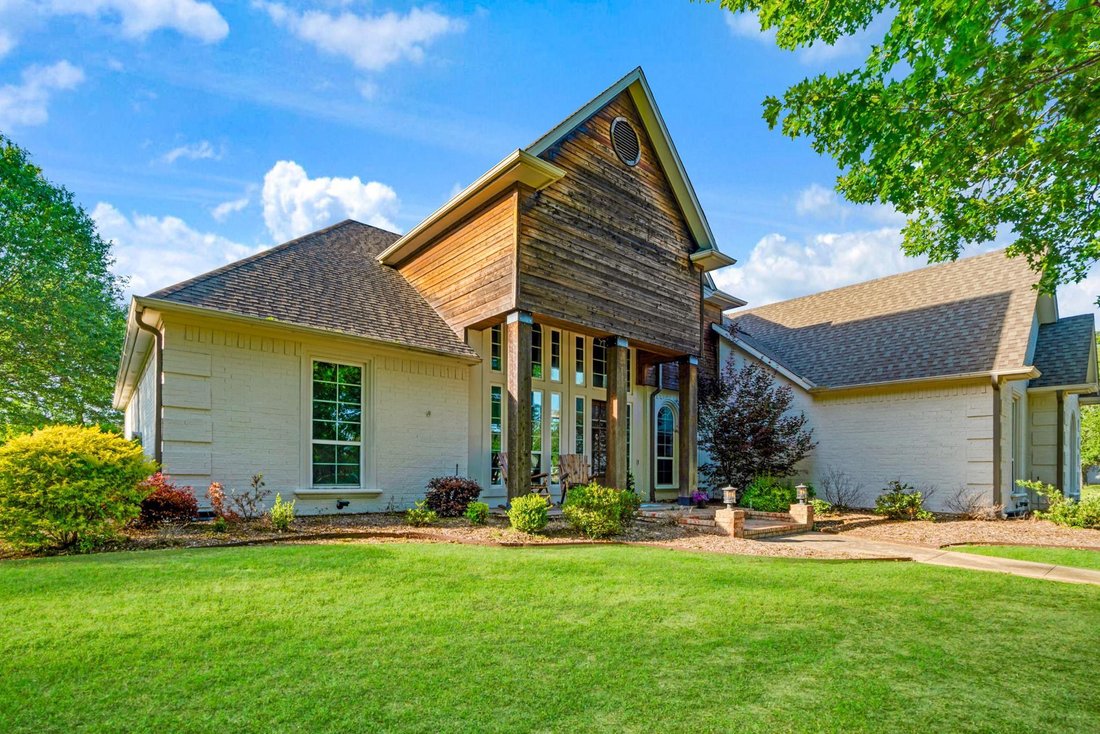 House in Paris, Texas, United States 3 - 17837441