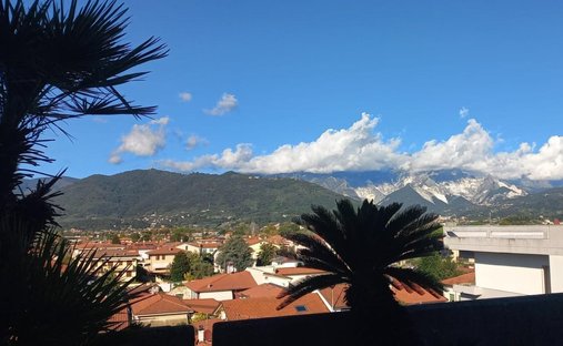 Penthouse in Marina di Carrara, Tuscany, Italy 1