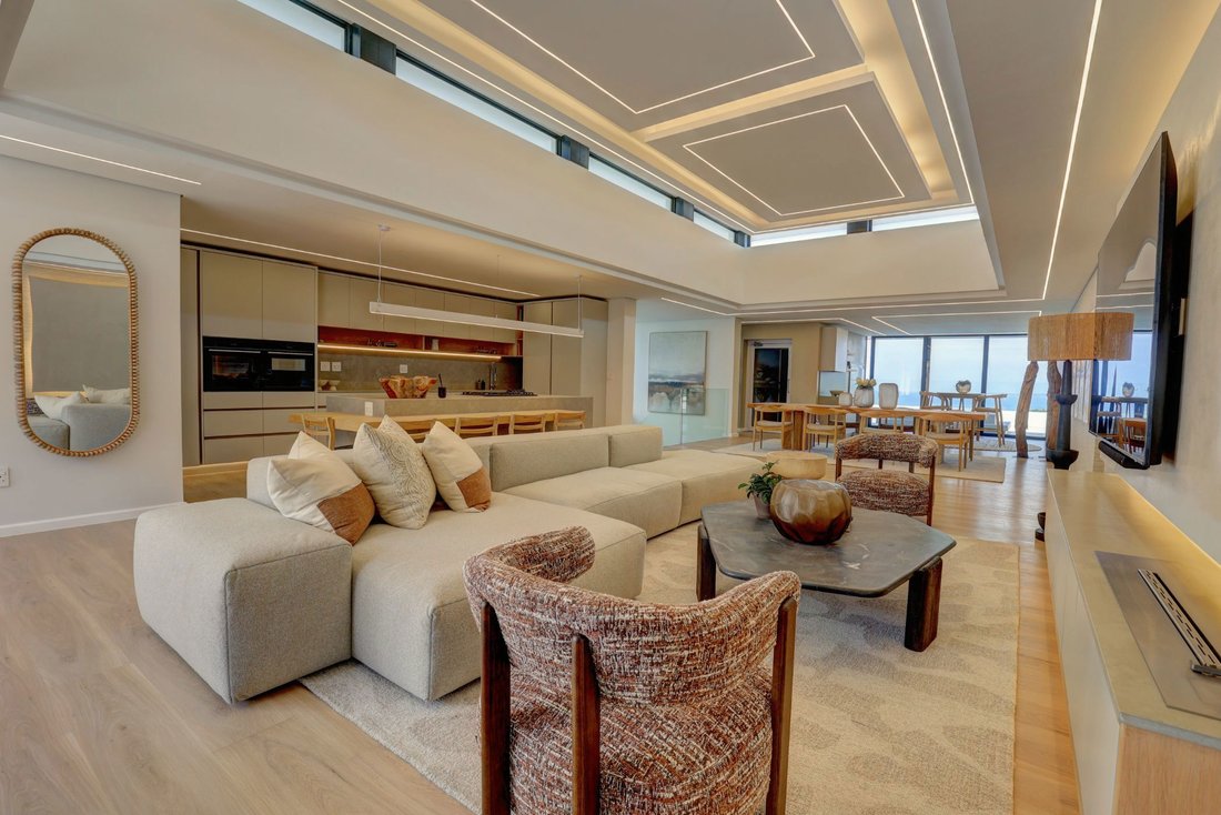 Estate in Mossel Bay, Western Cape, South Africa 1 - 15351374