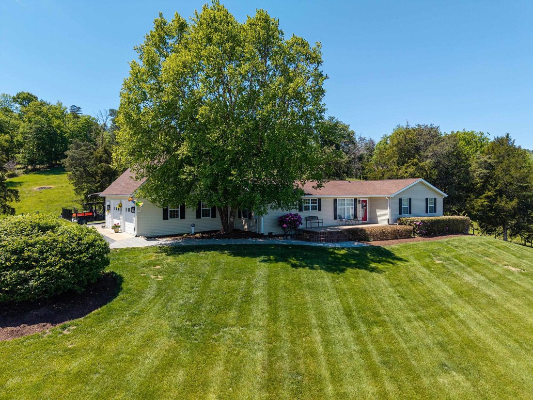 House in Bridgewater, Virginia, United States 2 - 17843637