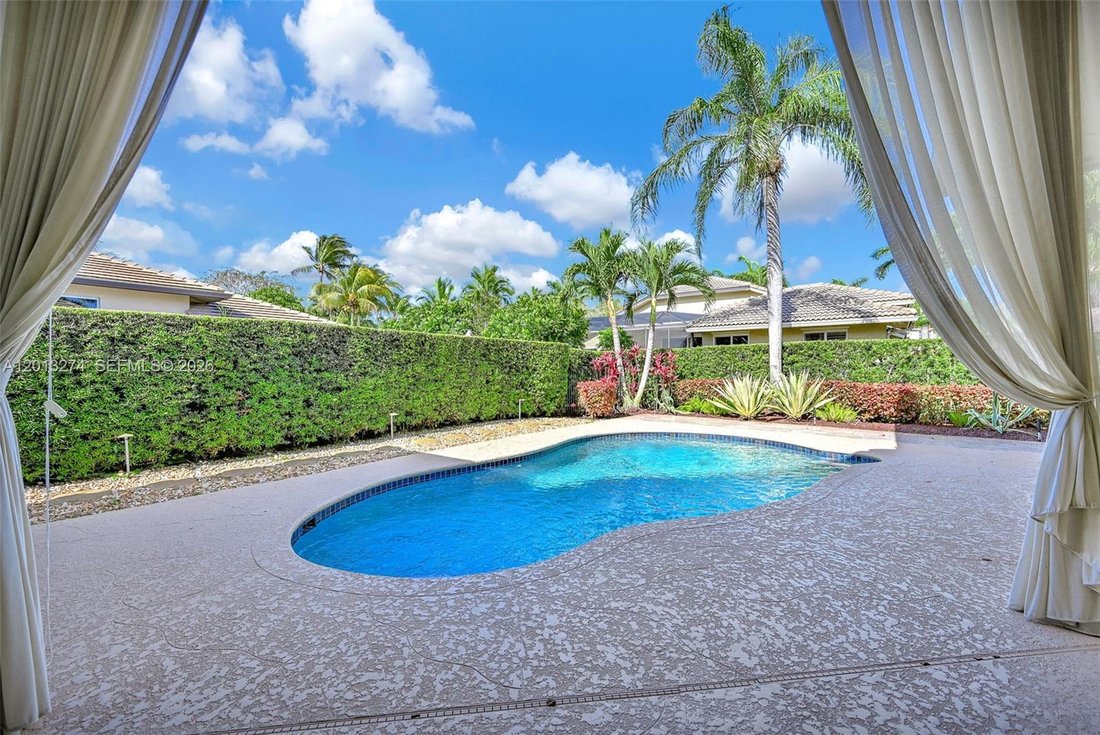 House in Weston, Florida, United States 3 - 17843961