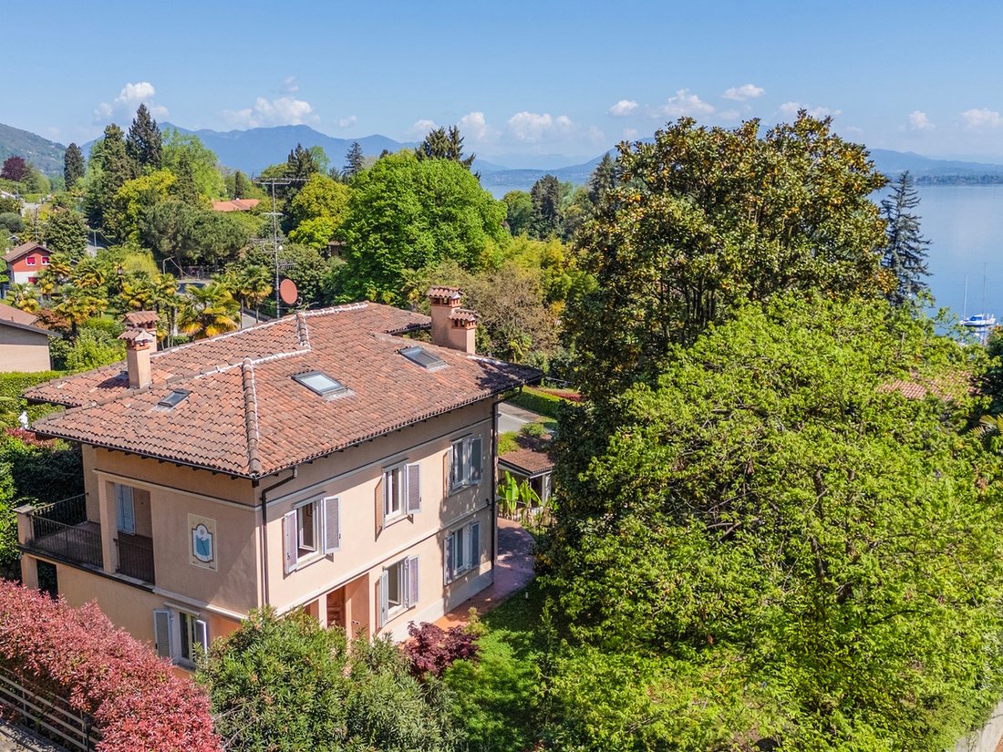Villa in Meina, Piedmont, Italy 1 - 17062322