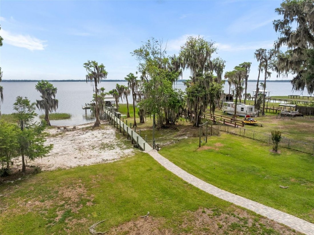 House in Melrose, Florida, United States 4 - 17848725