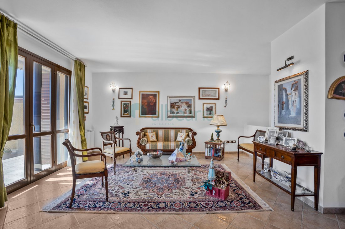 Villa in Center, Follonica, Tuscany 1 - 17843825