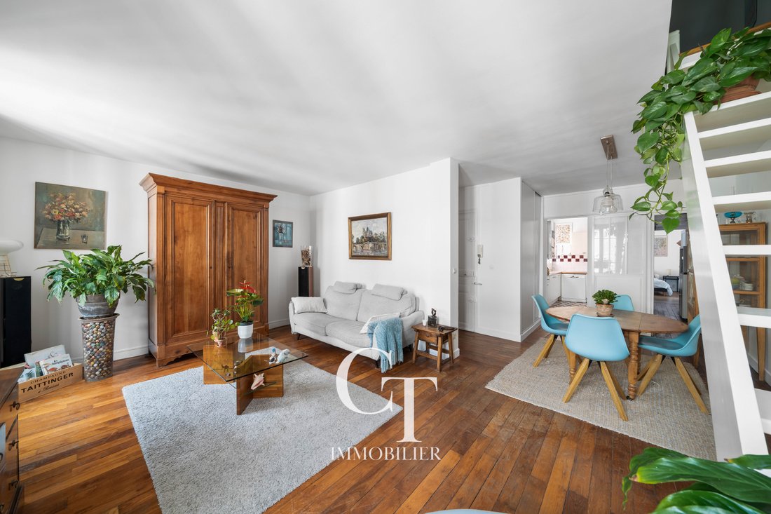 Apartment in Domaine National du Château, Versailles, France 2 - 17844512