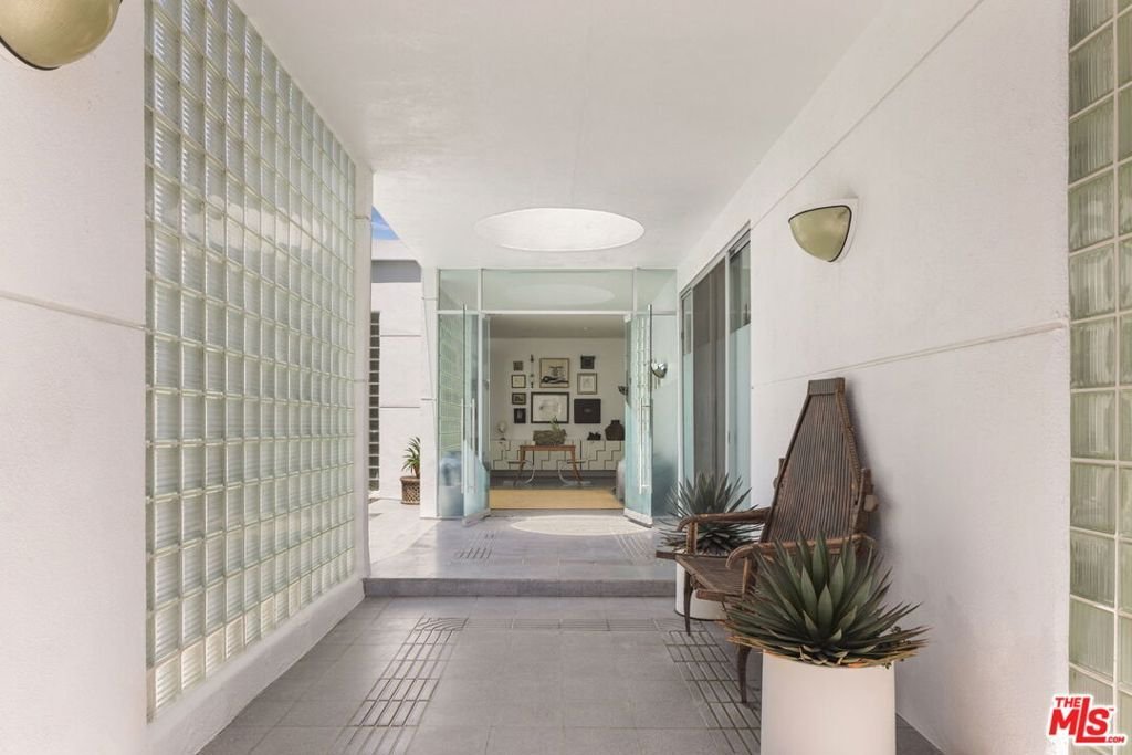 House in Palm Springs, California, United States 4 - 17843956