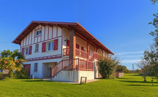 House in Ustaritz, Nouvelle-Aquitaine, France 1