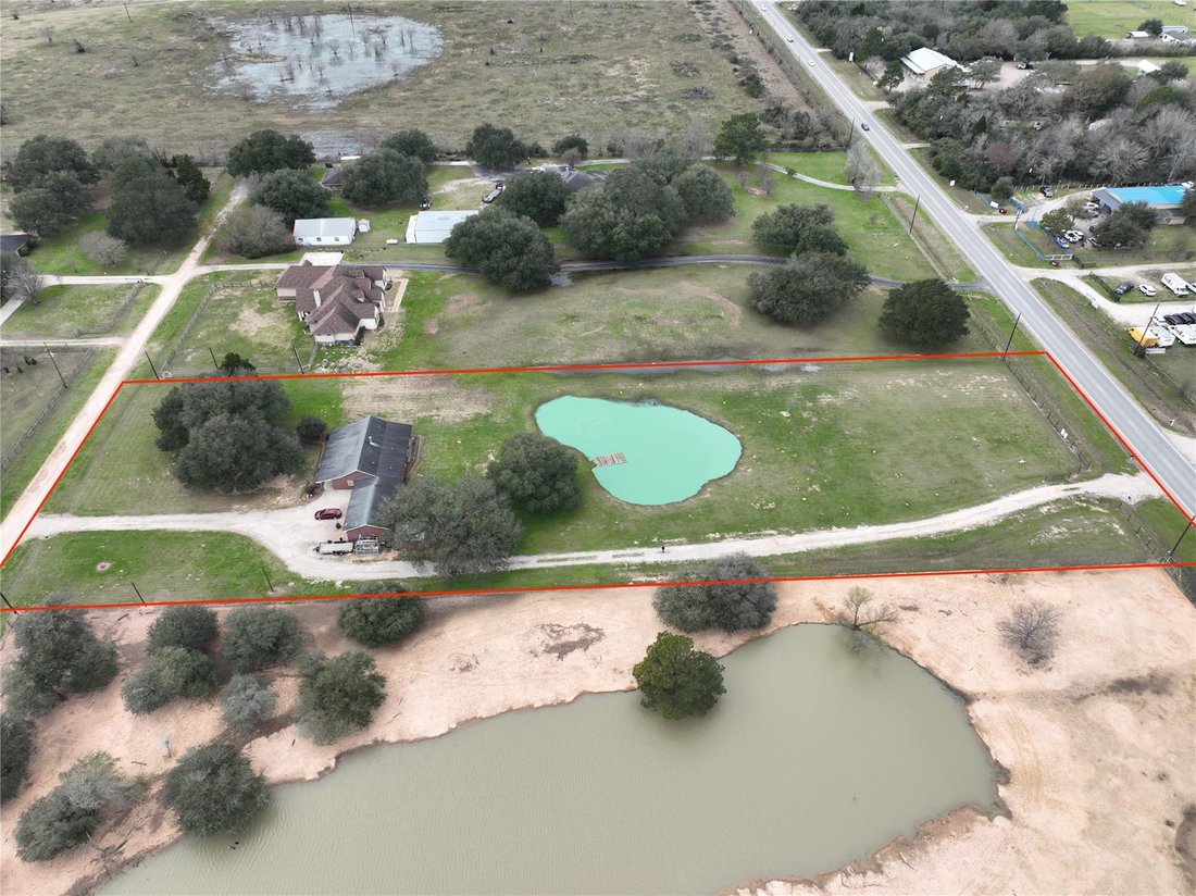 House in Waller, Texas, United States 3 - 17844187