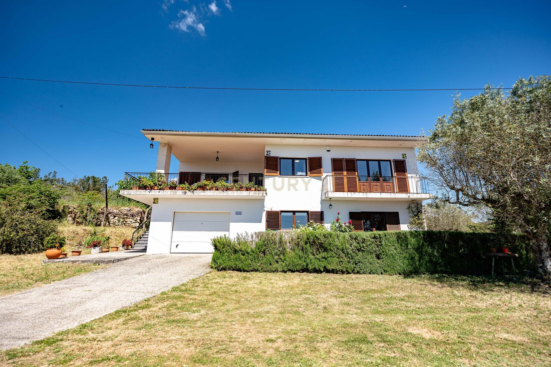 Villa in Pedrogao Pequeno, Castelo Branco District, Portugal 1 - 17842171