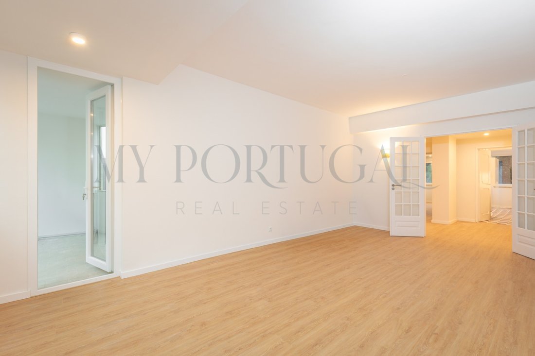 Apartment in Alges, Linda-a-Velha e Cruz Quebrada-Dafundo, Lisbon, Portugal 2 - 17848029