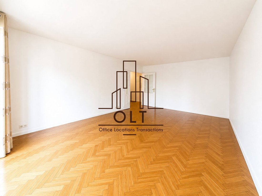 Apartment in Plateau Nord, Suresnes, France 2 - 17849031